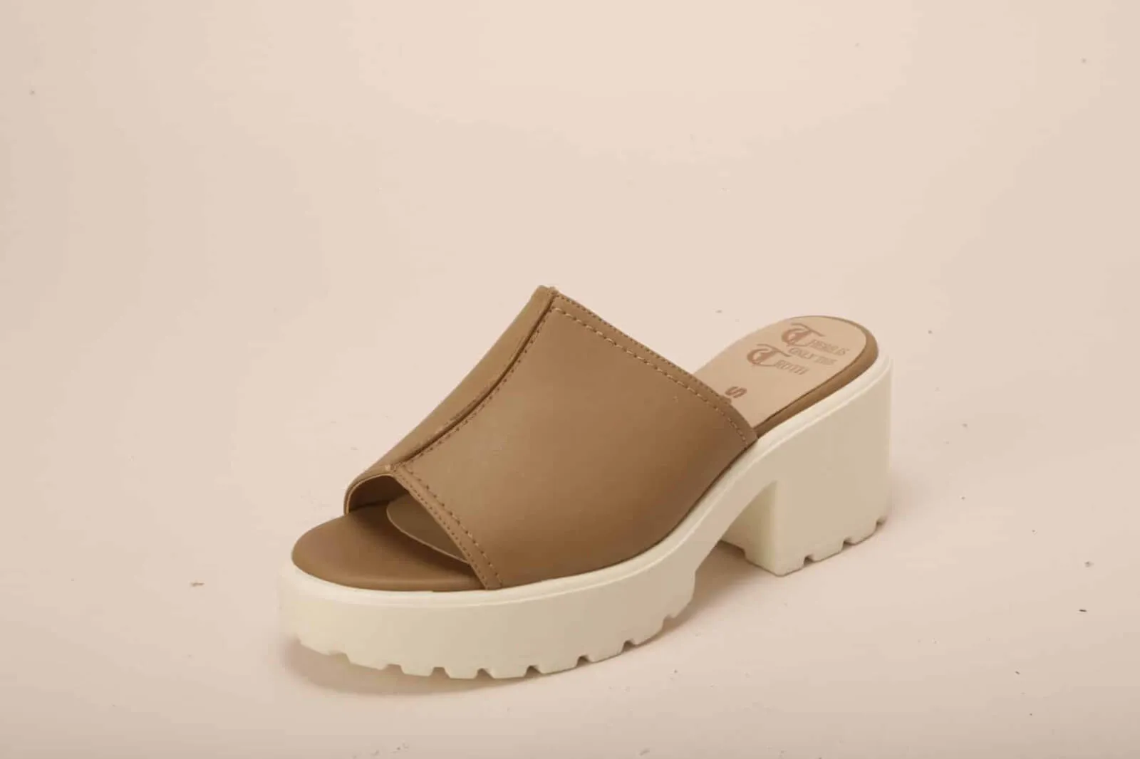 #12 Wedge Mule Nude and White Black by Olsenhaus
