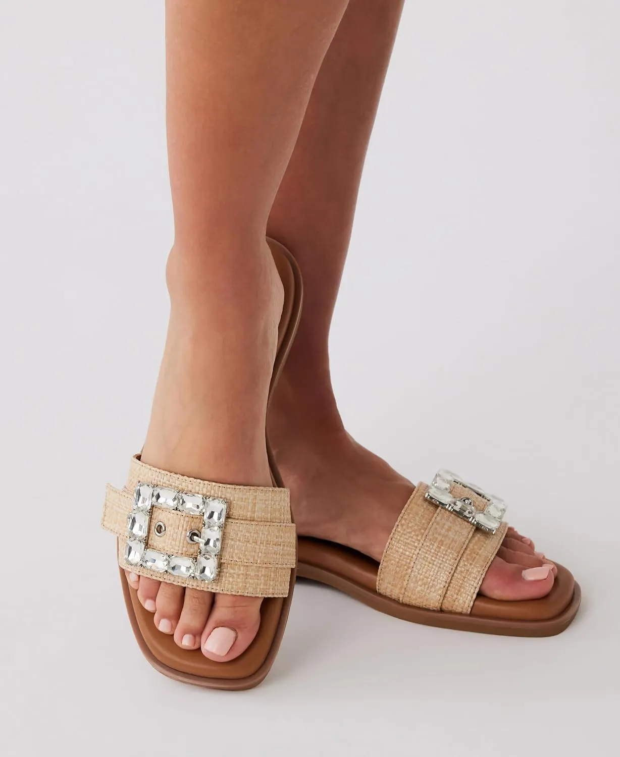 Anne Klein Women's Capara Flat Sandal