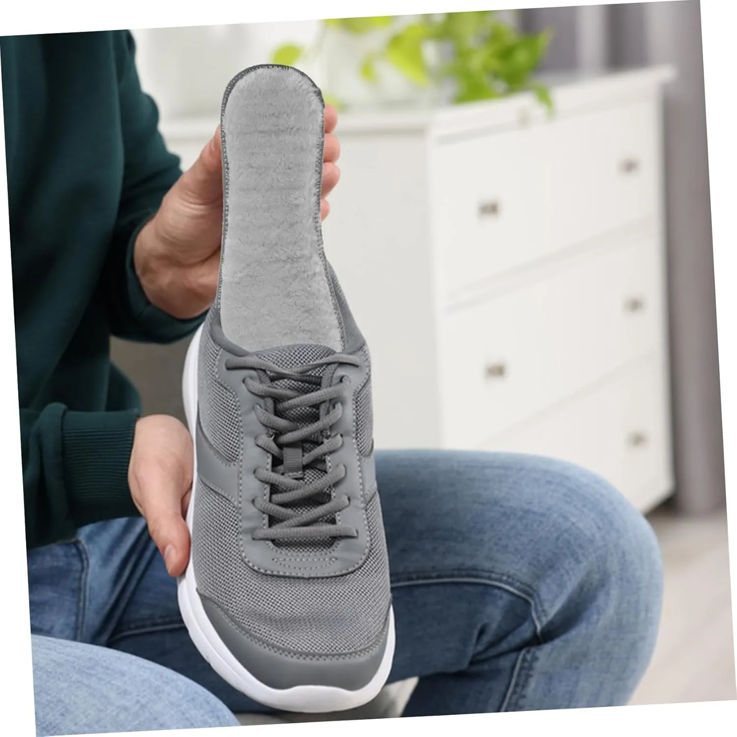 Beaupretty 4 Pairs Thickened Winter Fluffy Shoe Inserts Cushioned Thermal Boot Liners for Cold Weather for Boots and Work Unisex Warm Insoles
