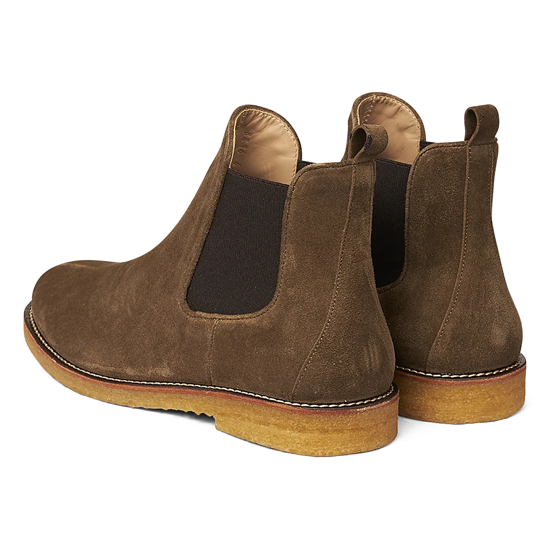 Chelsea boot with elastic
