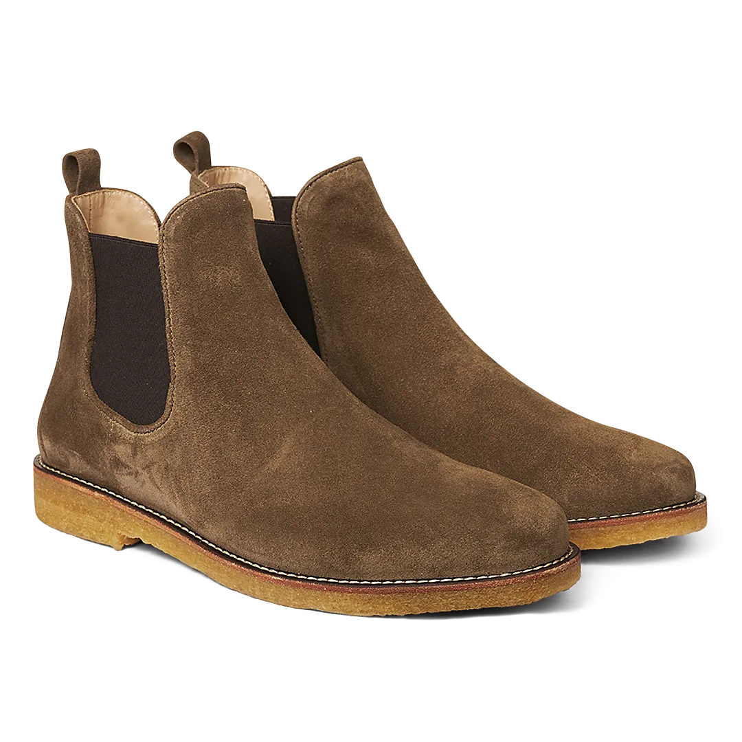 Chelsea boot with elastic