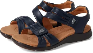 Clarks Women's Kitly Ave Flat Sandal