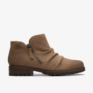 Clarks Women's Nissini Top WP Light Brown Suede 26180474