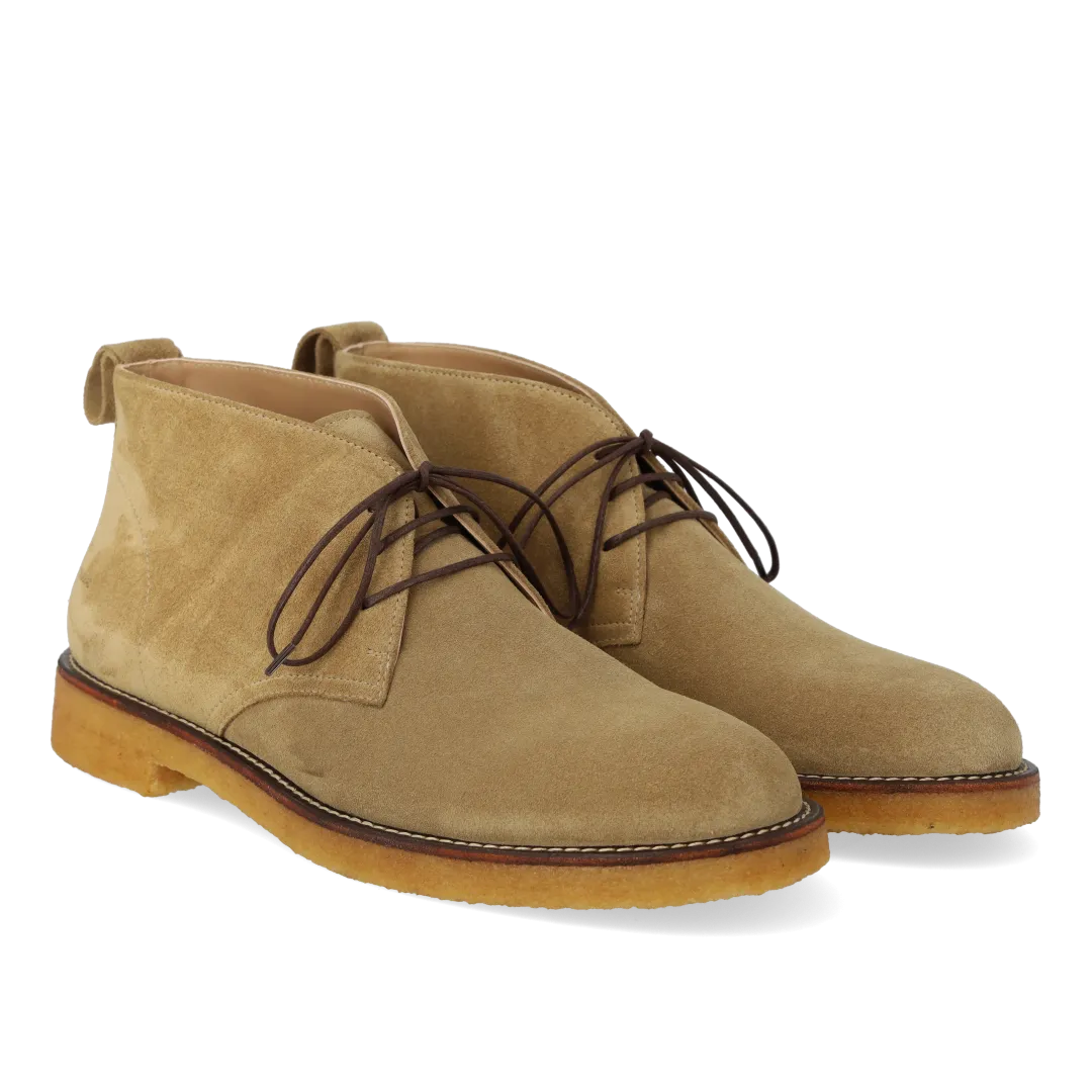 Classic desert boot