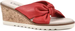 CLIFFS BY WHITE MOUNTAIN Adrielle Women's Wedge Sandal