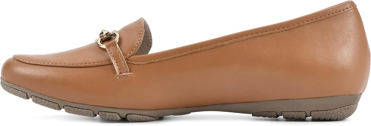 CLIFFS BY WHITE MOUNTAIN Women's Glowing Cushioned Loafer Flat