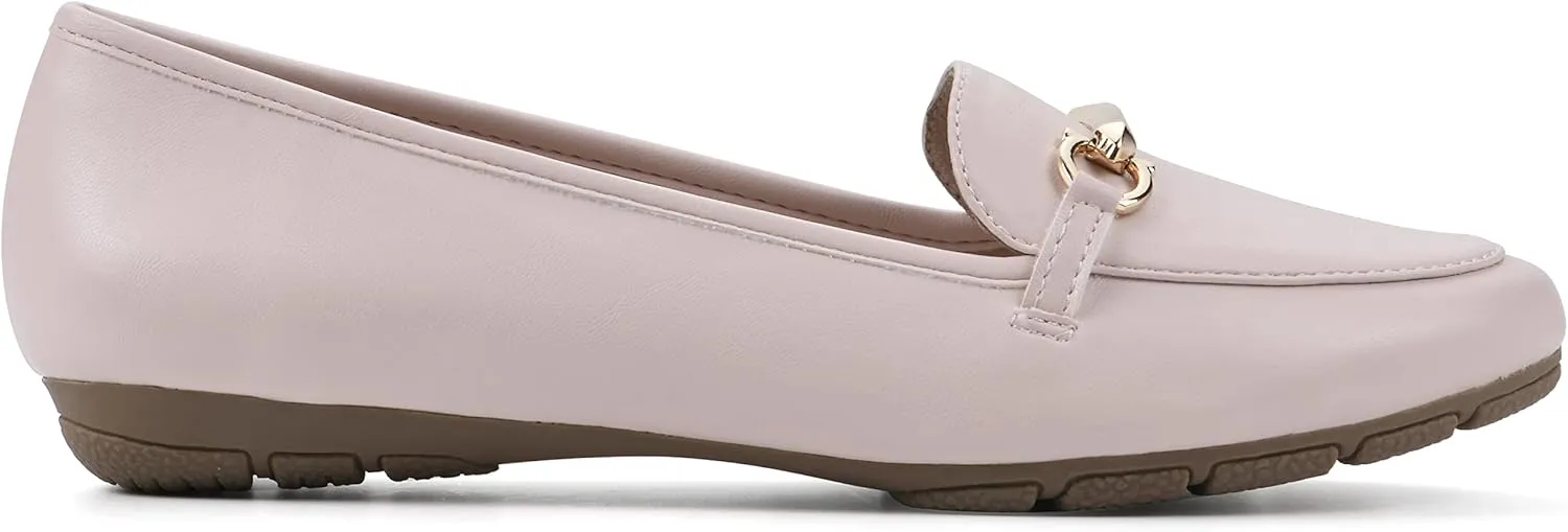 CLIFFS BY WHITE MOUNTAIN Women's Glowing Cushioned Loafer Flat
