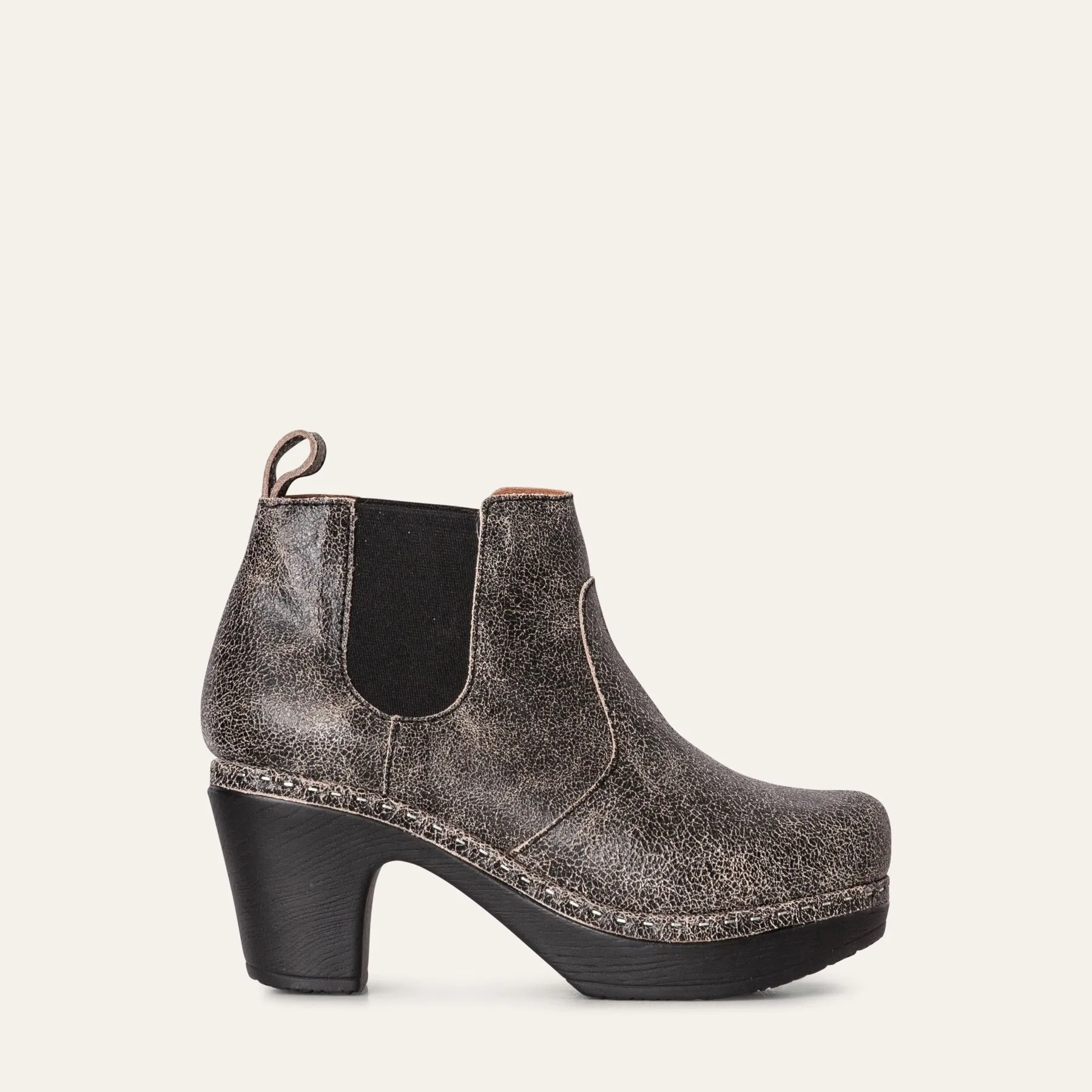 Doris Black Vintage