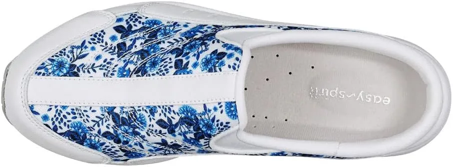 Easy Spirit Women's Traveltime Slip-On