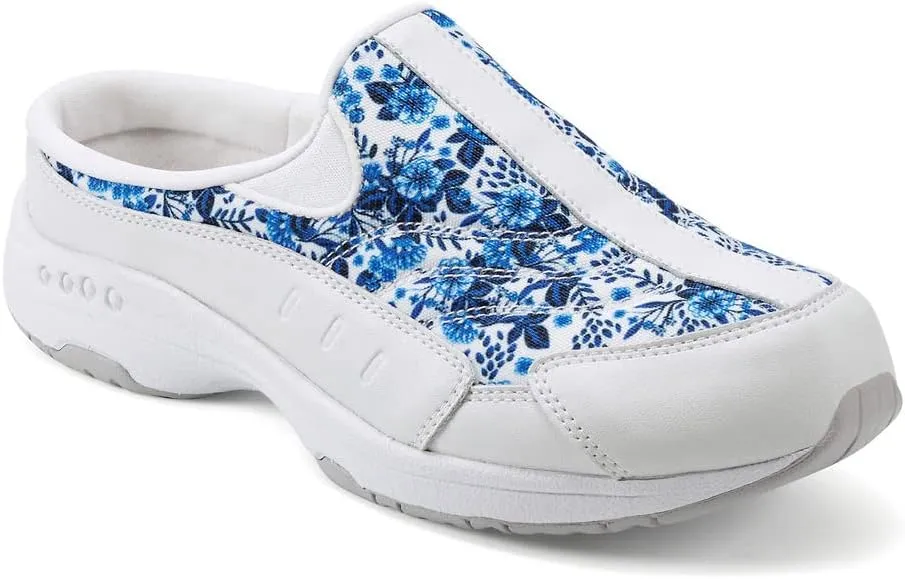 Easy Spirit Women's Traveltime Slip-On