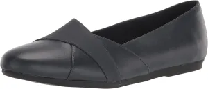 Easy Street Women's Bessie Sneaker