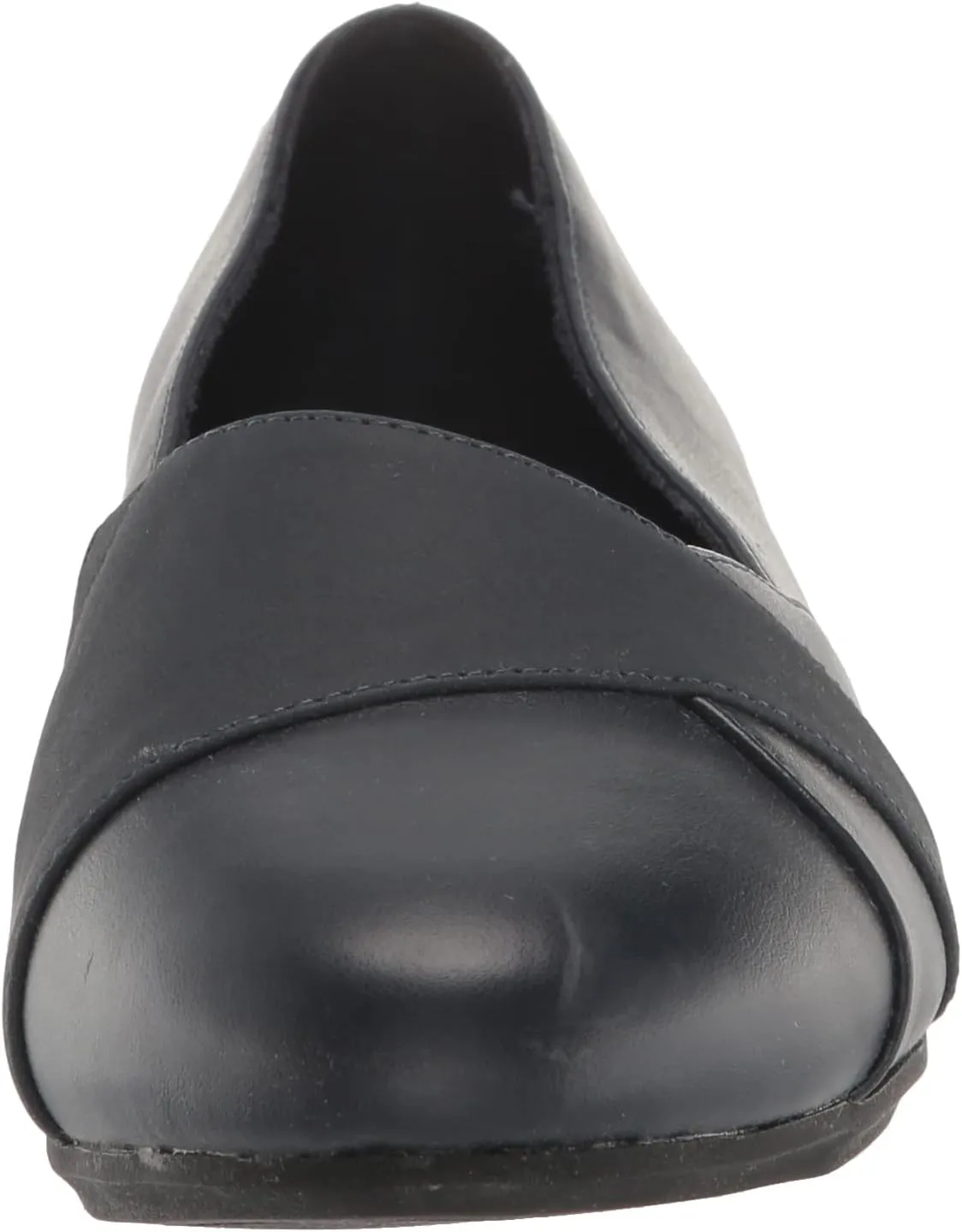 Easy Street Women's Bessie Sneaker