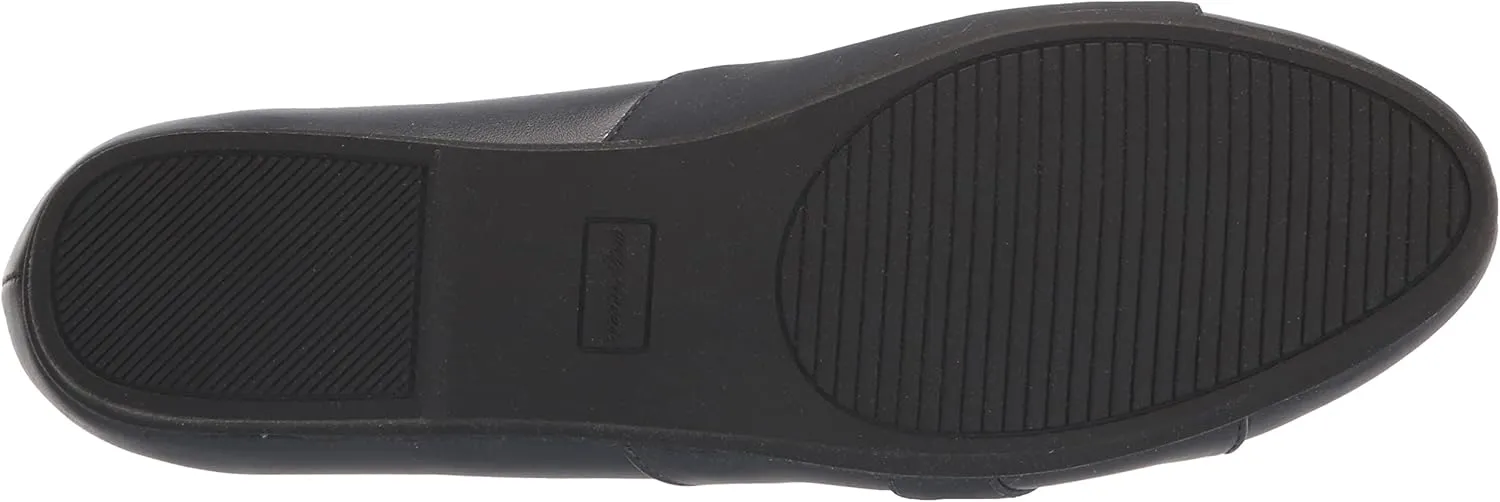 Easy Street Women's Bessie Sneaker