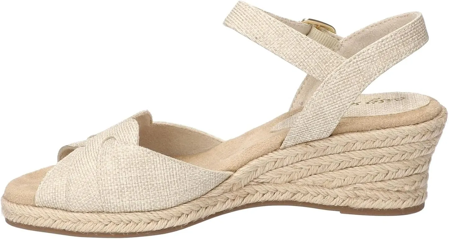 Easy Street Women's Miramar Sandal