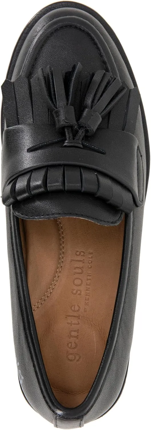 Gentle Souls by Kenneth Cole Women's Cydney Loafer