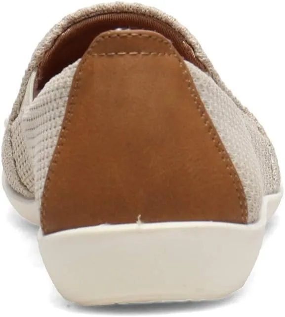 LifeStride Womens Next Level Slip-On Sneaker Cream 8.5 M