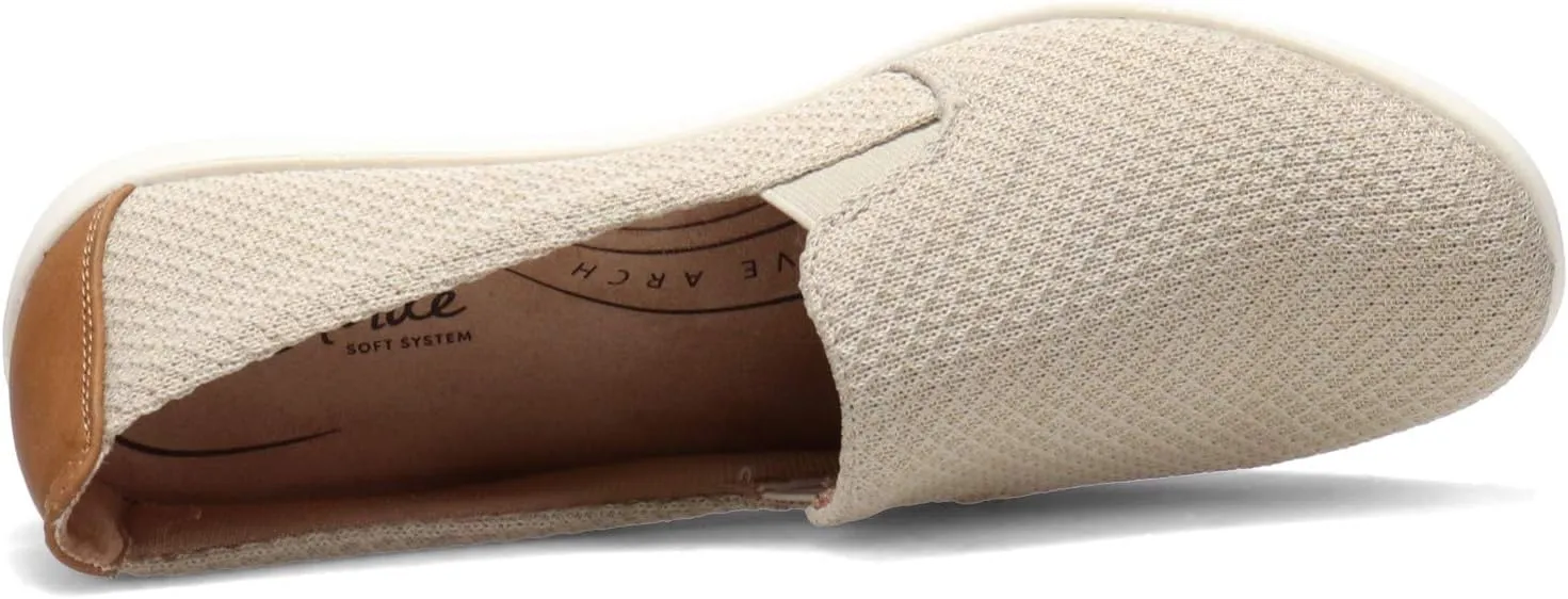 LifeStride Womens Next Level Slip-On Sneaker Cream 8.5 M