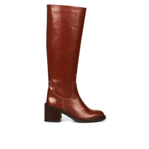 Longshafted boot