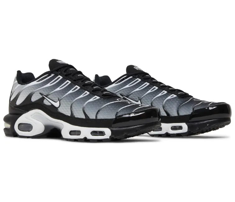 Men's Nike Air Max Plus Tn (Black/Smoke Grey )