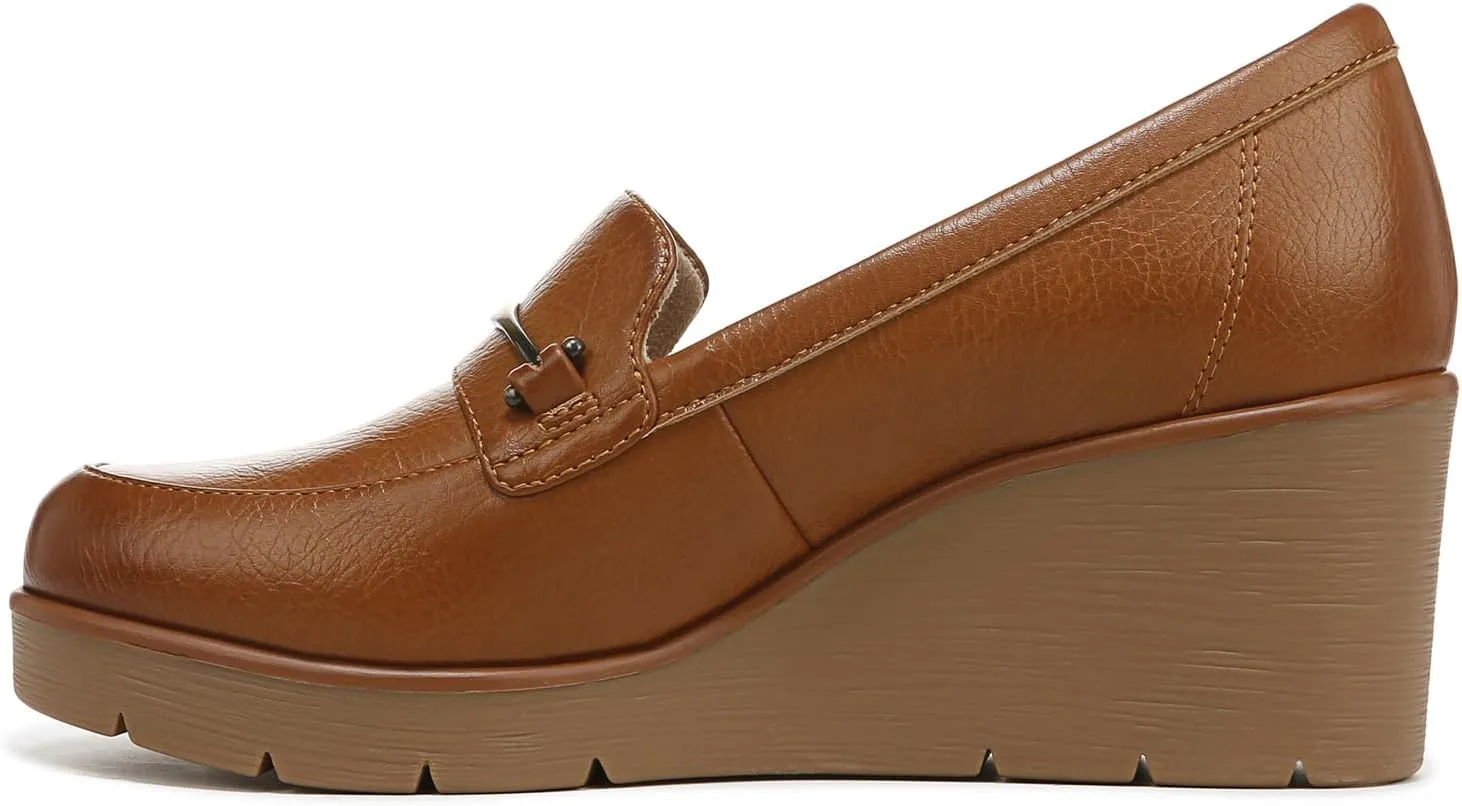 Naturalizer Soul Women's Achieve Loafer