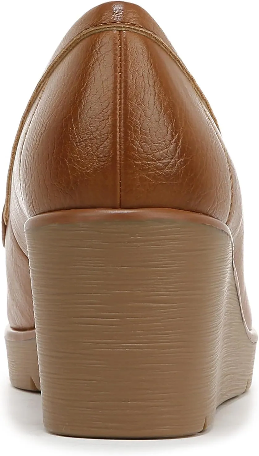 Naturalizer Soul Women's Achieve Loafer