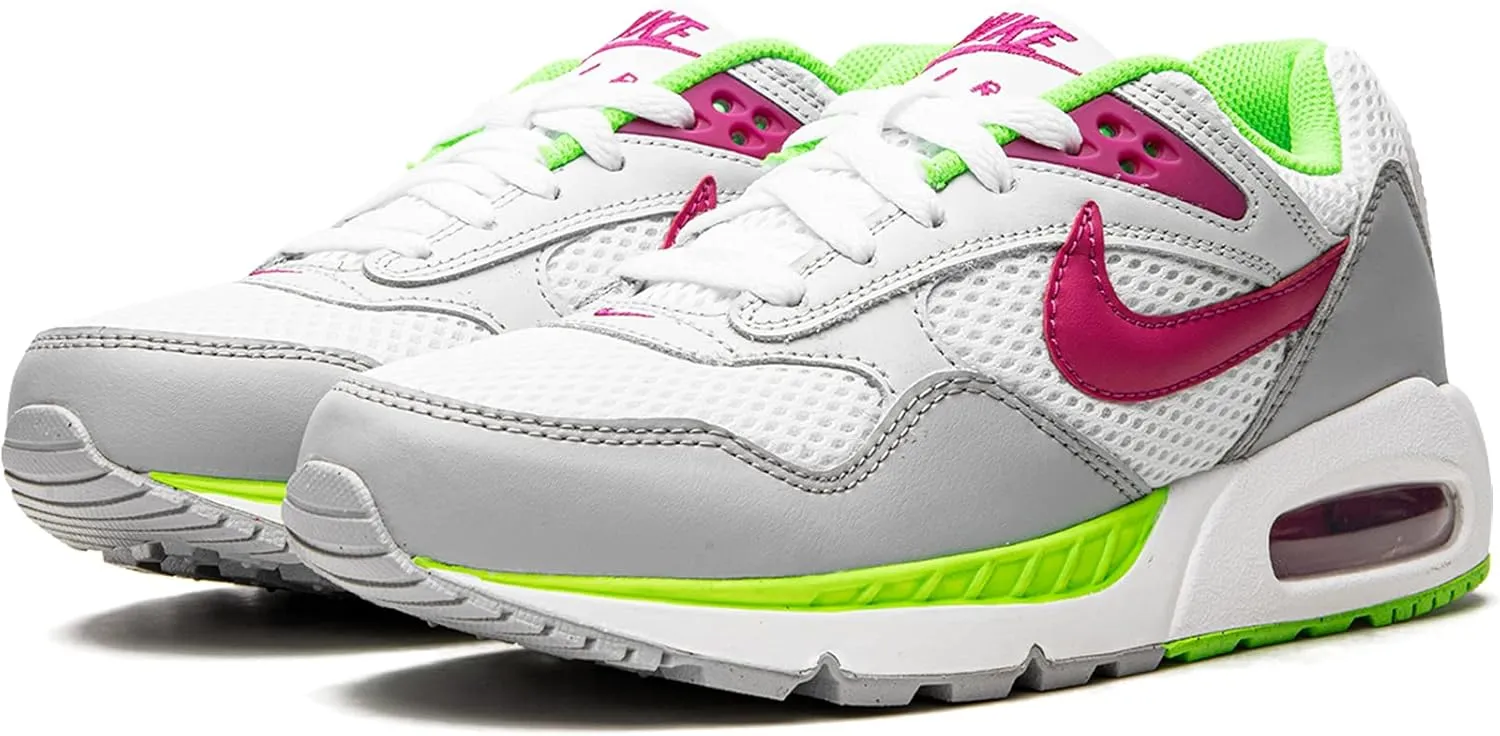 Nike Women's Sneaker Trail Running Shoes, 9 AU