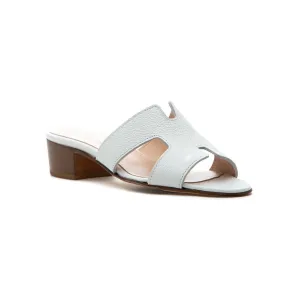 Perri Sandal