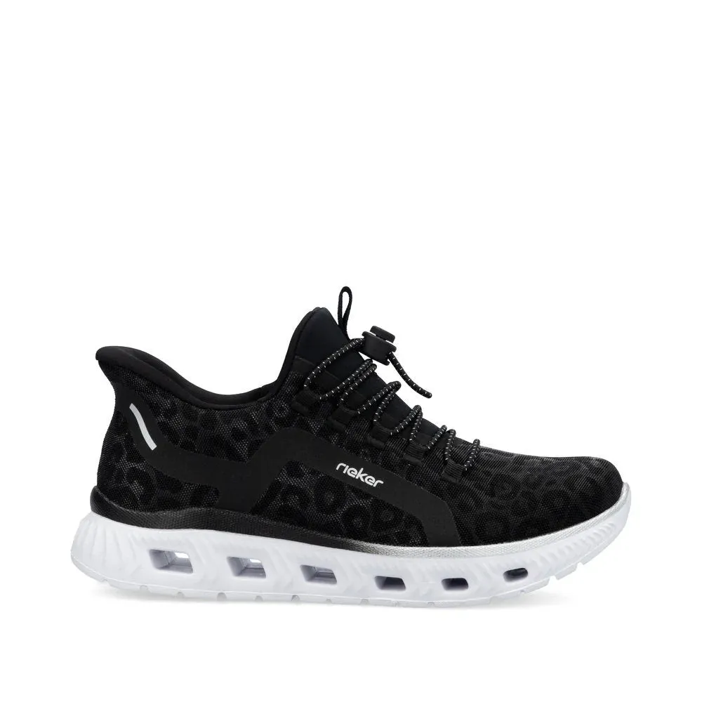 Rieker M6066-01 Slip in Sneaker