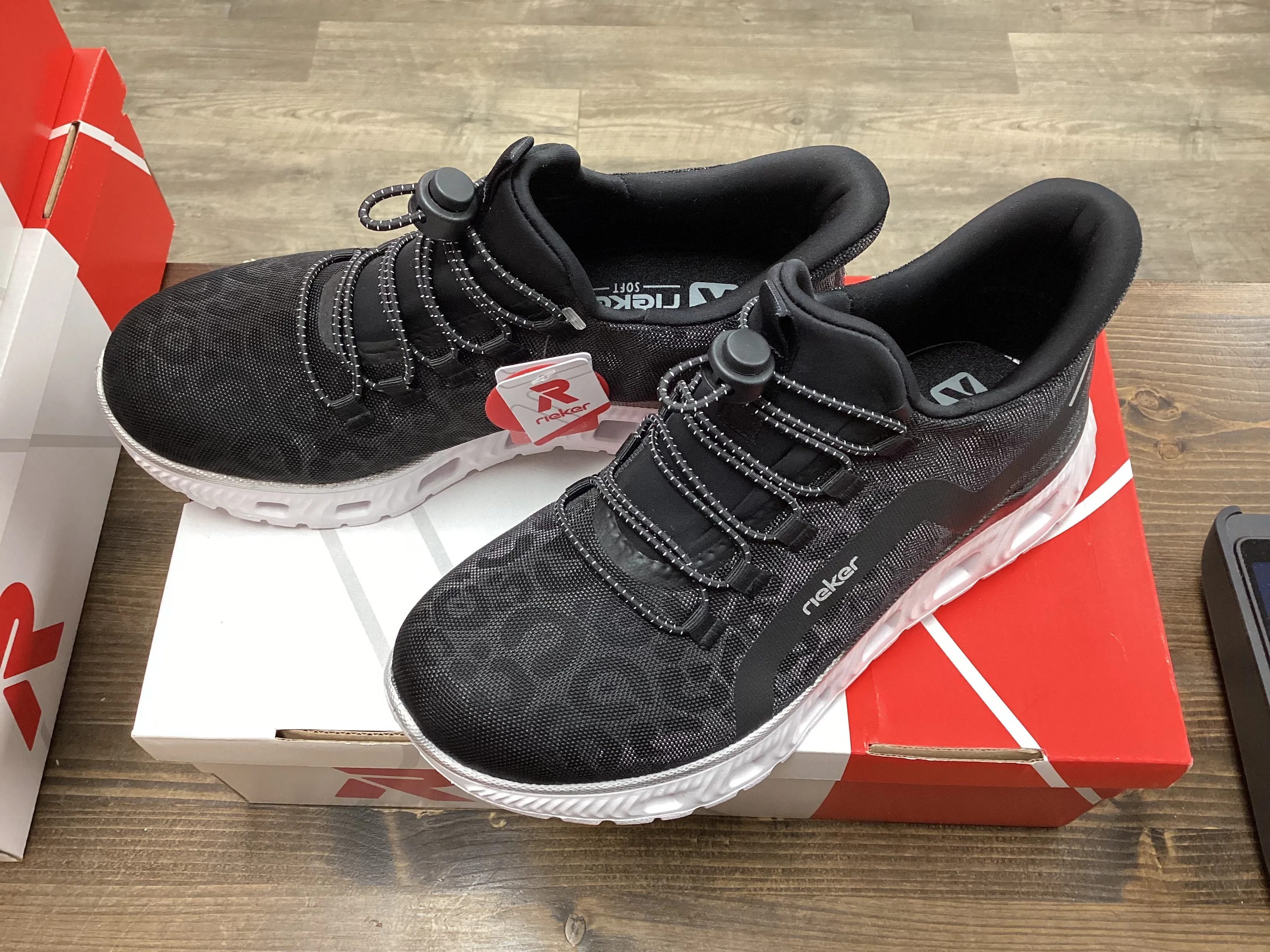Rieker M6066-01 Slip in Sneaker