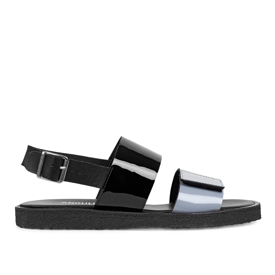 Sandal with plateau sole