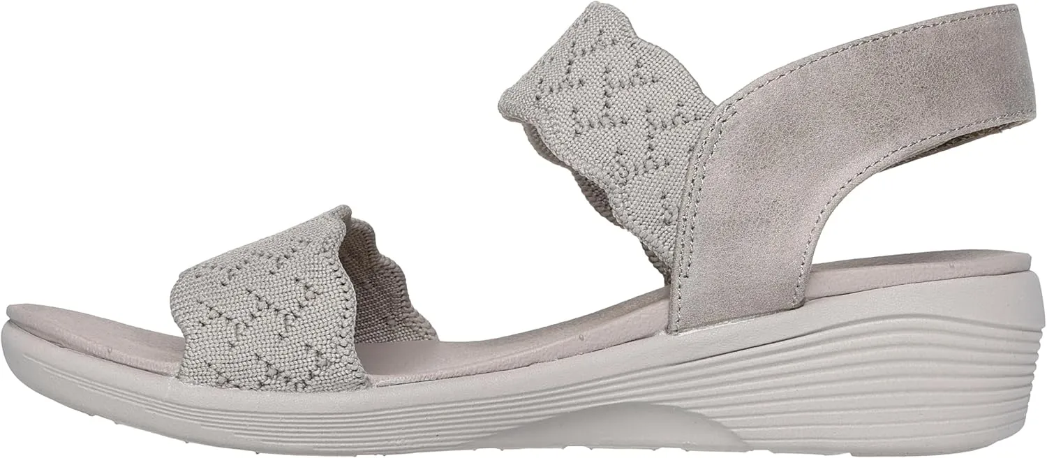Skechers Women's Arya - on the Rise