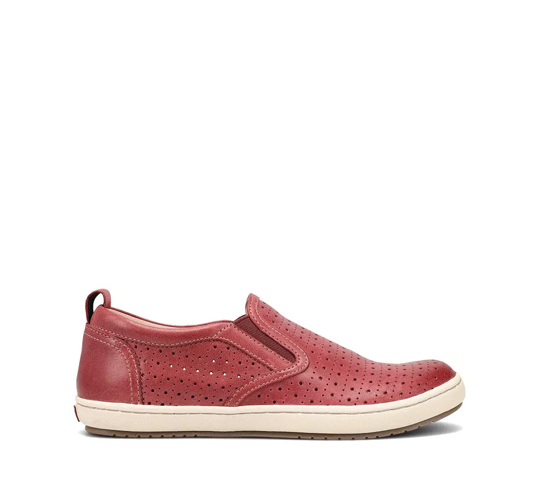 Taos Footwear Women's Court Warm Red Sneaker 6 M US