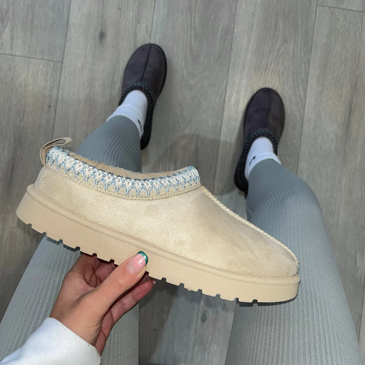 Tas fleece lined slipper mule - cream