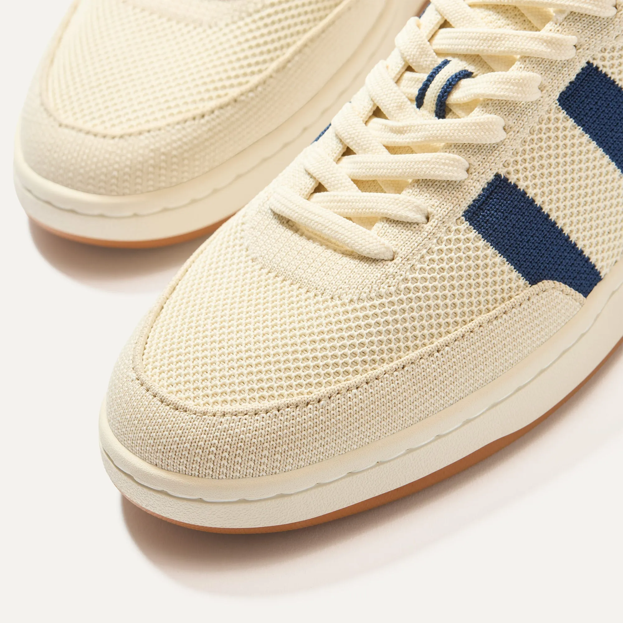 The Men's Court Sneaker - Freestyle