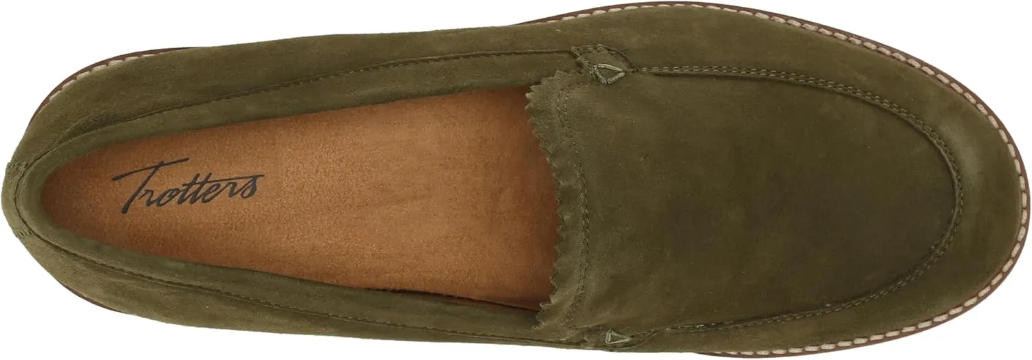 Trotters Women's Fayth Loafer Flat