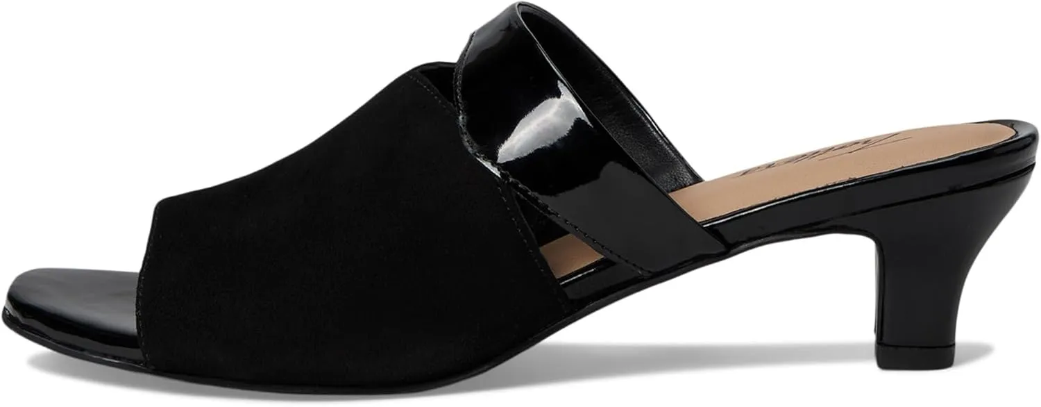 Trotters Women's Ninette Heeled Sandal