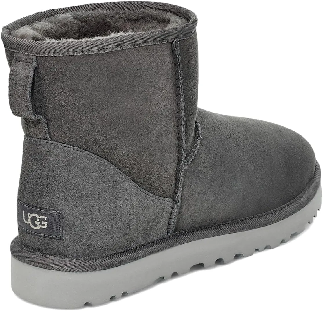 UGG Men's Classic Mini Boot