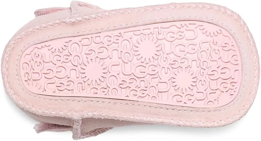 UGG Unisex-Baby Classic Fashion Boot
