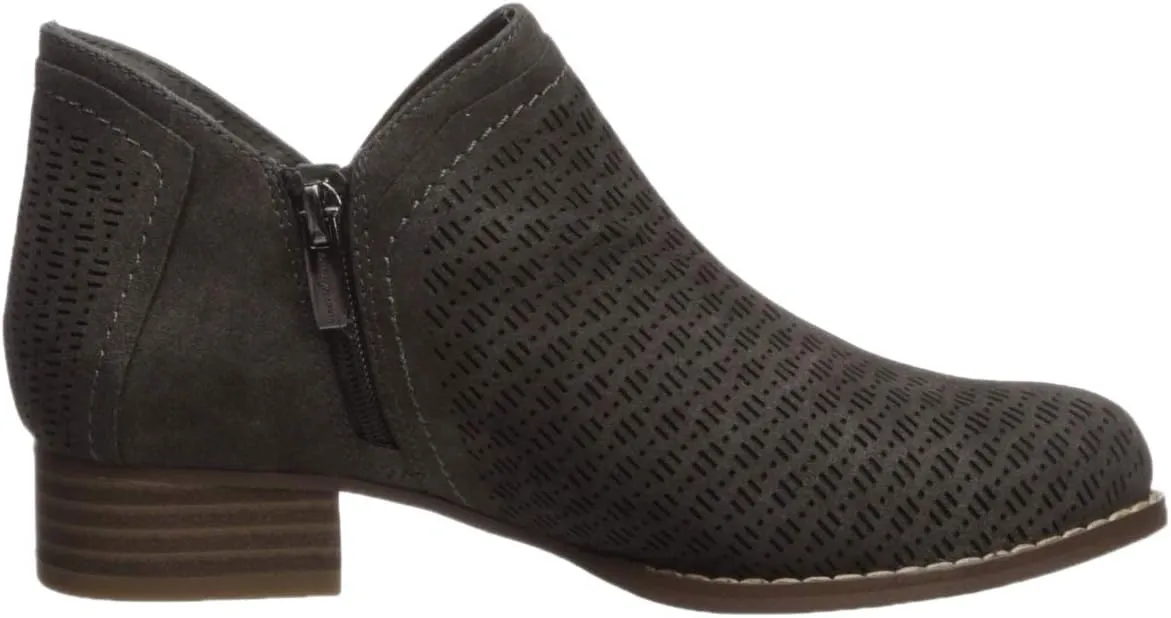 Vince Camuto Girl's Cg-clia Fashion Boot