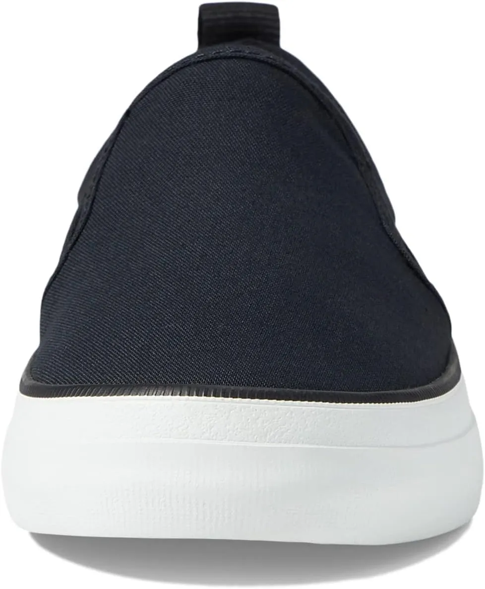 Women's Crest Twin Gore Seacycled Sneaker