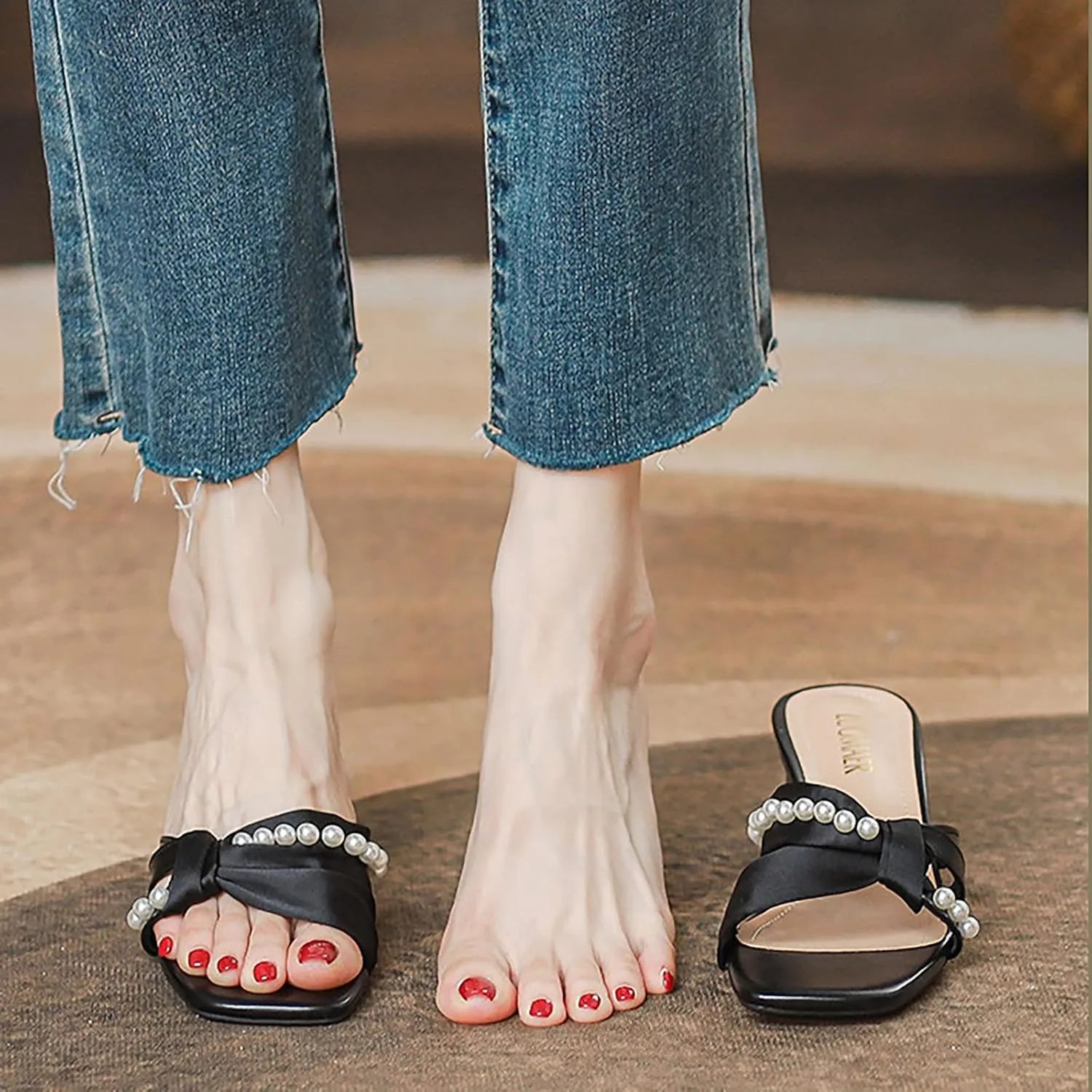 Women's Pearl Bow Square Open Toe Mid Chunky Heel Walking Slide Sandals Slip On Fashion Elegant Comfort Low Block Heel Mule Sandals Wedding Party DressHeel Backless Sandal Shoes