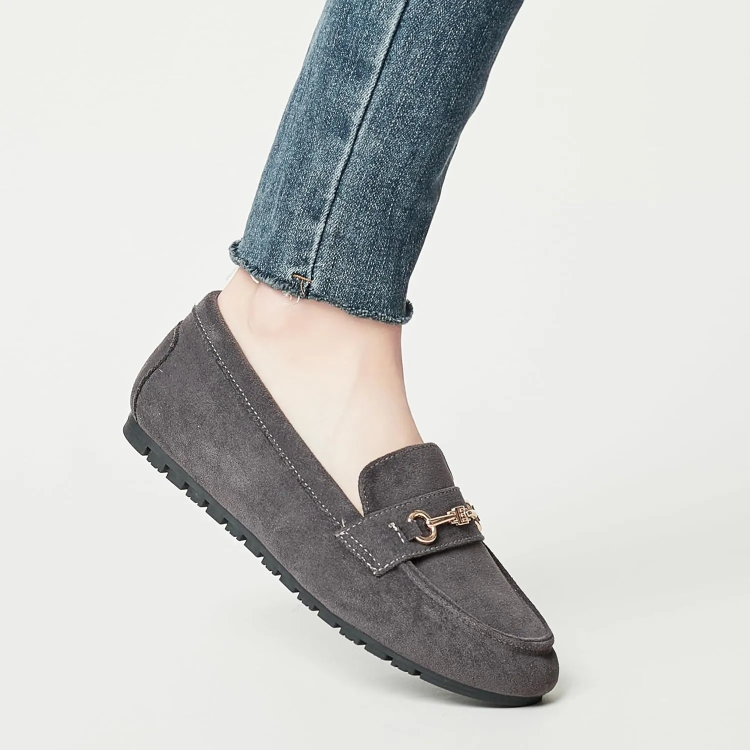 Women's Wide Loafers Casual Slip on Flat Shoes Women's Comfort Penny Loafers with Arch Support Women Dressy Moccasins