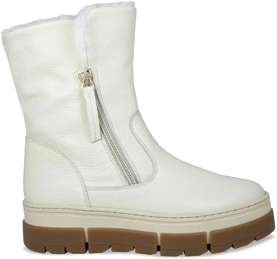 Wonder Boot Leather & Shearling