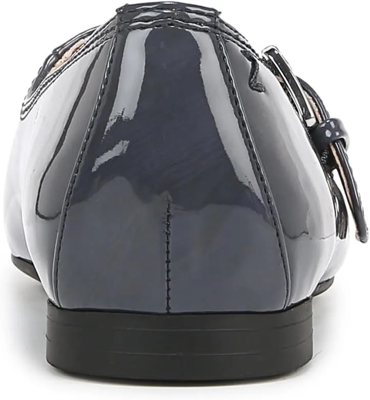 ZODIAC Women's Classic Loafer Flat