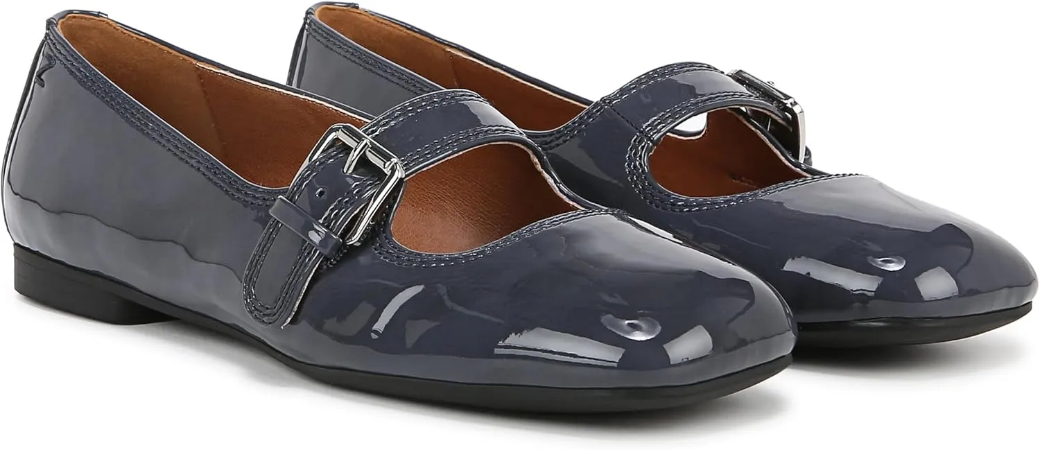ZODIAC Women's Classic Loafer Flat