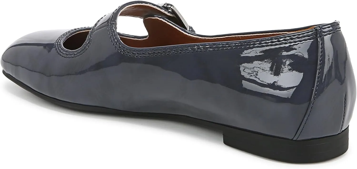 ZODIAC Women's Classic Loafer Flat